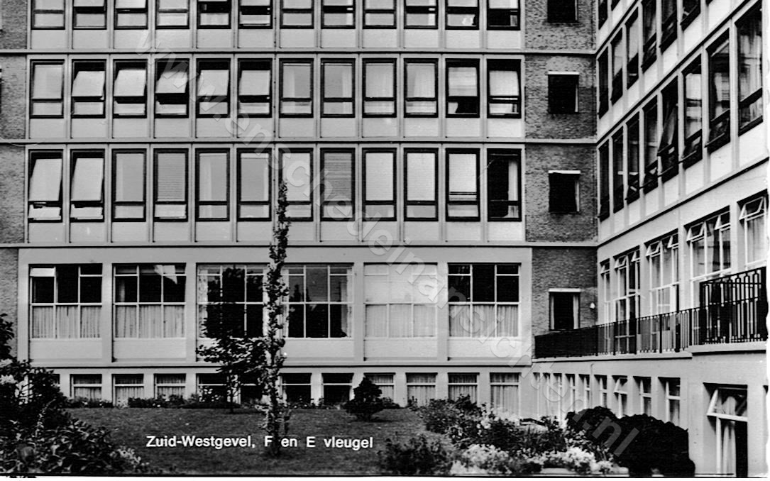 Rk-ziekenhuis-zuidwest-gevel-1968-686e2e08.jpeg